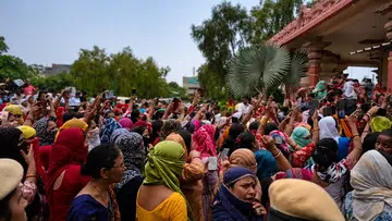 /shahi-export-ke-majadooron-ka-struggle