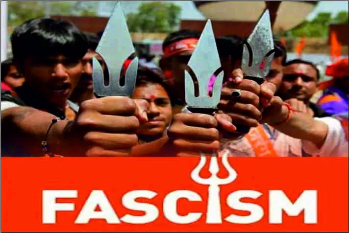 /democracy-par-shikanjaa-kasataa-prashashan