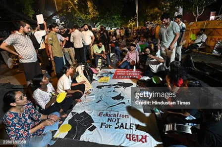 /jantar-mantar-par-chhaatron-ke-movement-kaa-aankhon-dekhaa-haal