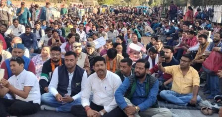 /uttarakhand-upnl-contract-workers-ka-strike